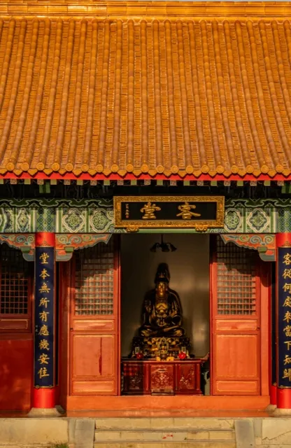 A guide to China Temple and Buddha's Holy Garden