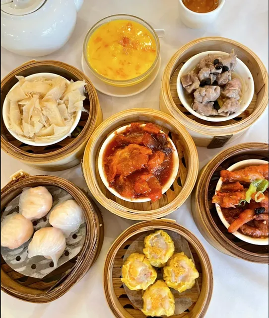 Dim Sum Breakfast restruant in NY--Royal Queen