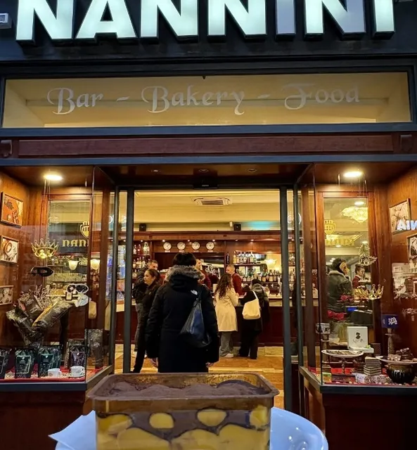 🇮🇹 In Siena, Italy — Just Had the Most Amazing Tiramisu!!