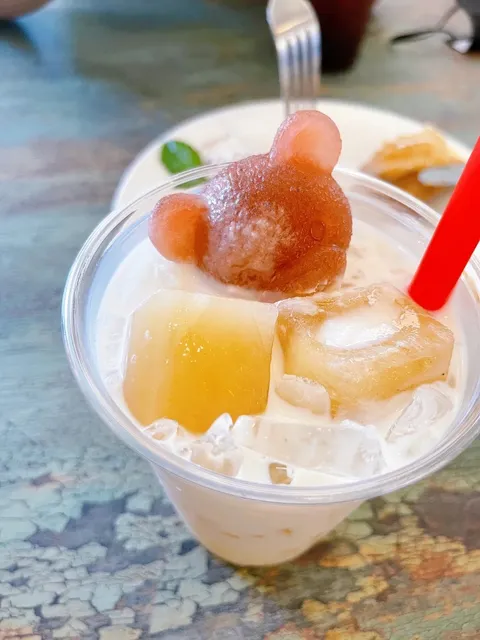 Cafe in Flushing with Bear-Shaped Drinks! 🐻