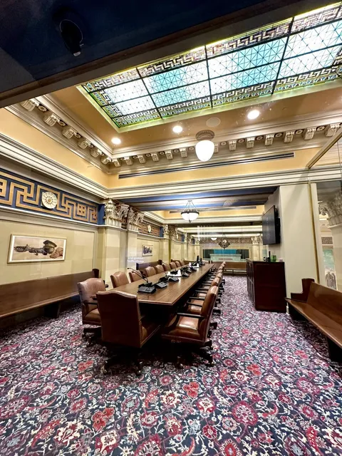 Rainbow Symmetry Castle | Oklahoma State Capitol 👢🏛️