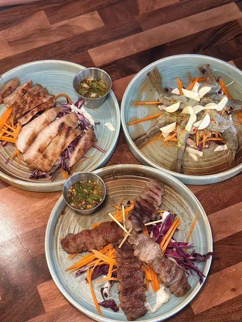 New York's Unique Thai Restaurant 🌟