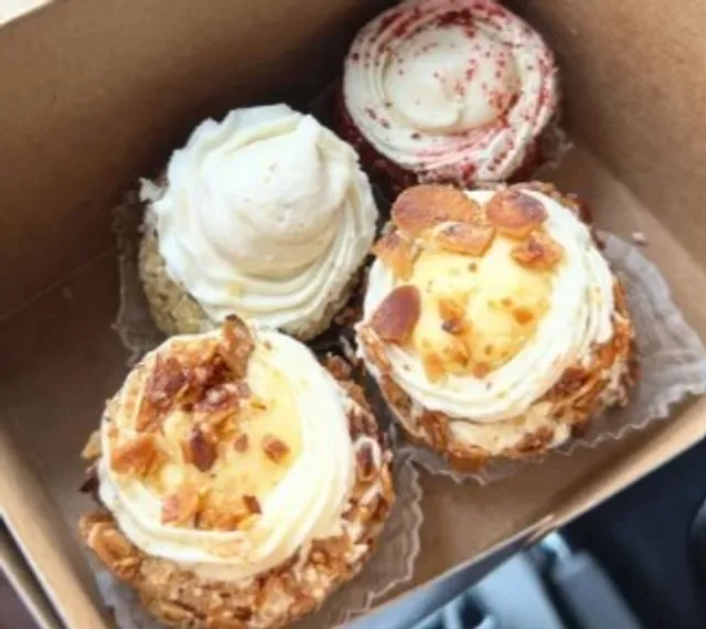 🥨 Prantl's Bakery - Pittsburgh's Sweet Institution Since 1950! 🏙️