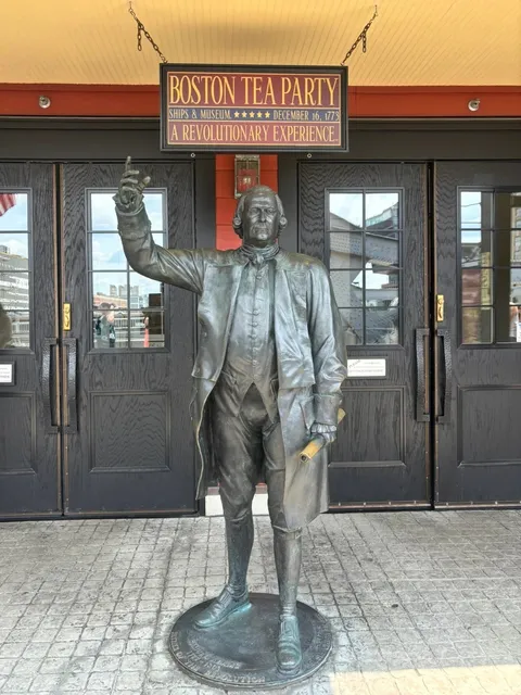 🚢☕️ Boston Tea Party Ships & Museum: Relive the Revolution!(1)