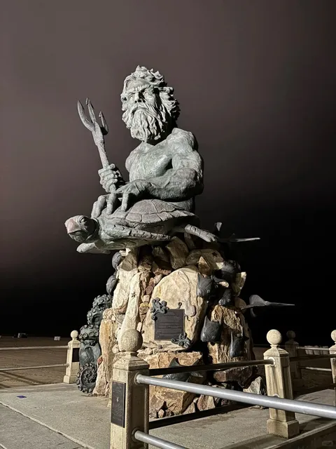 You MUST Stay Oceanfront at Virginia Beach! 🌊