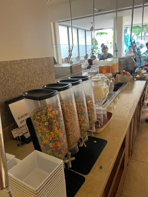 The Best Value Hotel Experience in Waikīkī! 🌺