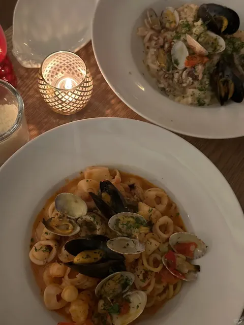 🍷 Robba da Matti | 🇮🇹 Vancouver's Soul-Warming Italian Escape