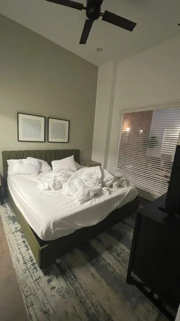 Perfect Honeymoon Stay! 💖🏨