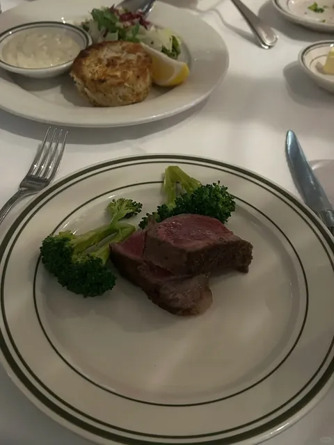 🥩 Wolfgang’s Steakhouse: NYC’s #1 Steak Spot?