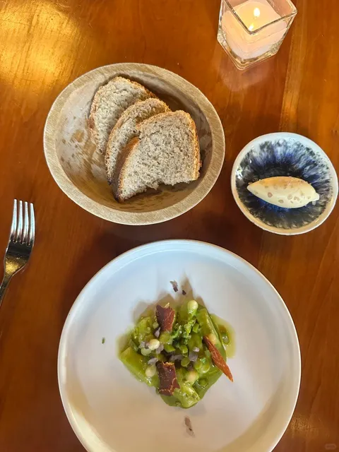 Dining at Celebrity Chef Edward Lee’s Restaurant 🍽️🌟