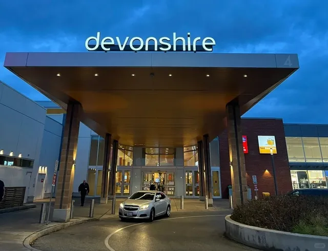 Devonshire Mall - Windsor's Shopping Hub! 🛍️🇨🇦
