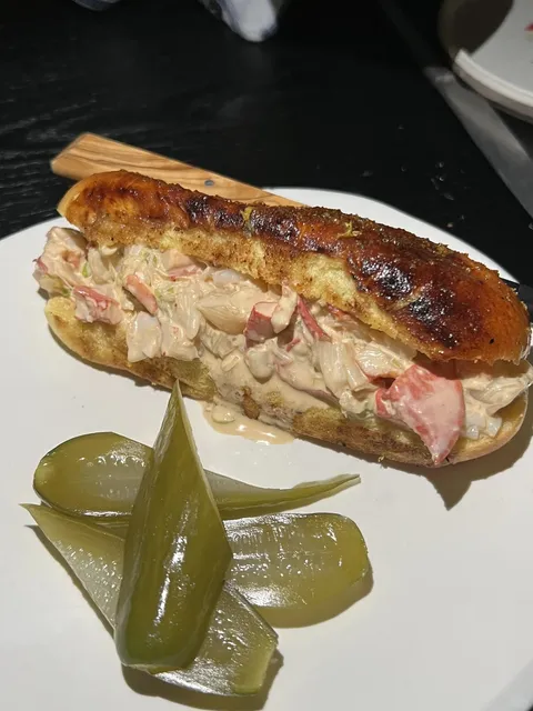 The best lobster rolls in New York! I found them!
