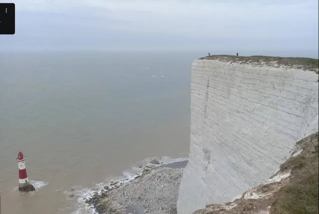 🇬🇧 Beachy Head: The Crown Jewel of the White Cliffs