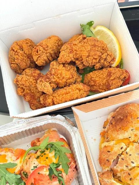 🇬🇧 Birmingham's BEST Fried Chicken… for ONLY £4?! 🤯