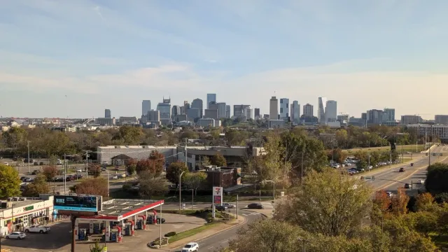 My Stay at the Millennium Maxwell House Hotel 🏨