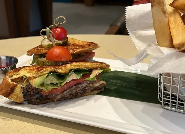 A Nice Stay at a Downtown Hotel!