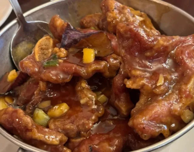 🏮 Cafe 33 | Where East Meets Comfort in the Heart of Pittsburgh! 🥢