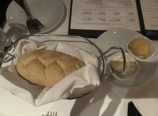 Fleming’s Prime Steakhouse in Rhode Island