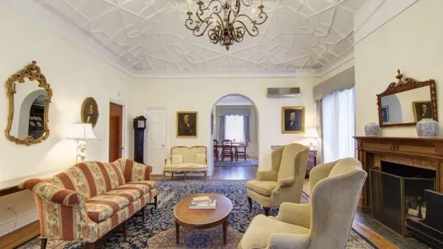 A Truly Charming Hotel Experience! 🌟🏨