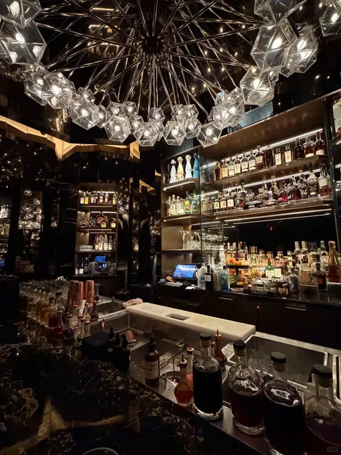 The Vault 🥃🍸🥐