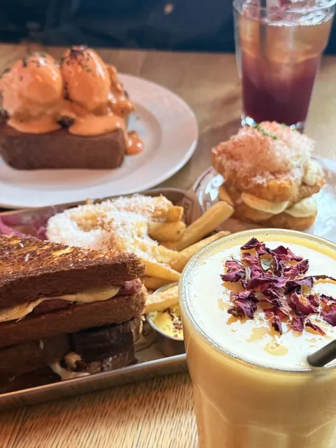 🍴 Affordable and Aesthetic Eats in North London | Study-Friendly!