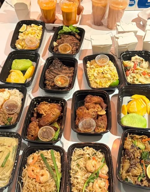 Boston Thonglor takeout