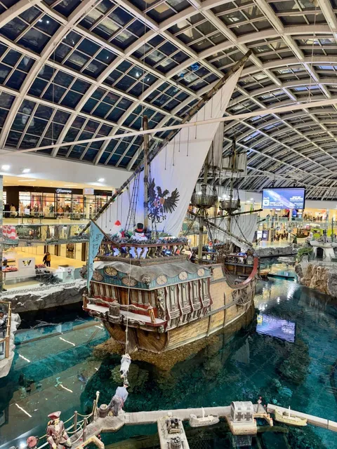 🔥🚨 West Edmonton Mall’s World Waterpark — 50% OFF! 💸🎉
