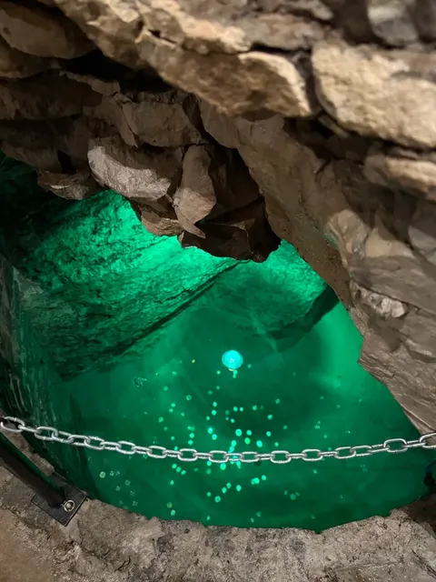 🇨🇦 ​​Hidden Gem Alert: Tyendinaga Caverns Adventure!​​ 🌿✨
