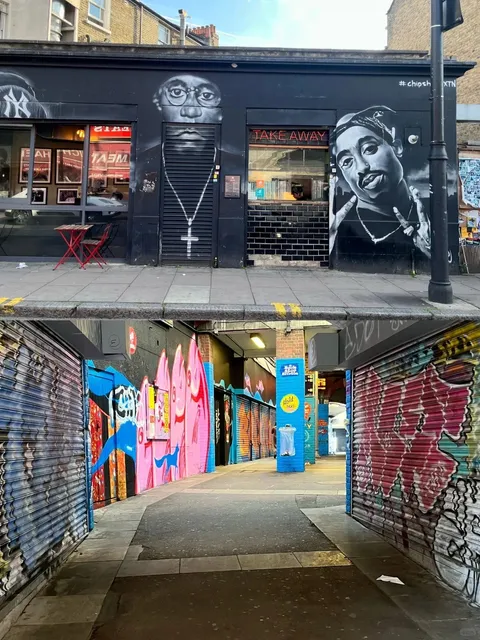 London City Walk | Brixton: South London’s "Danger Zone"?