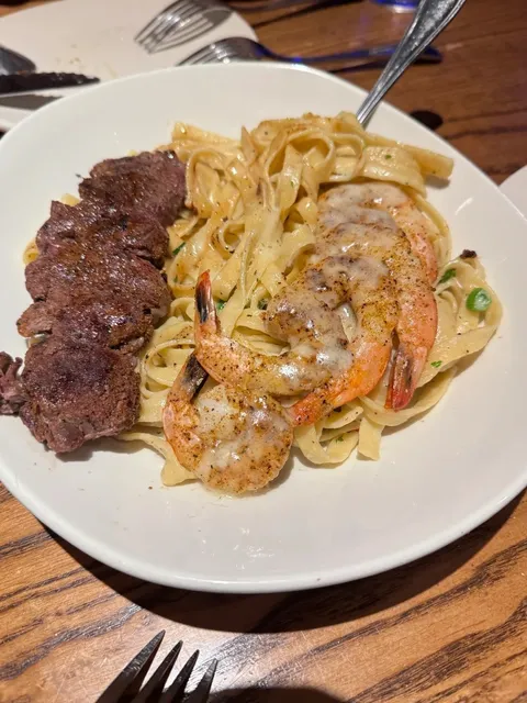 🇺🇸 Orlando | Outback Steakhouse – Classic American Steakhouse 🥩
