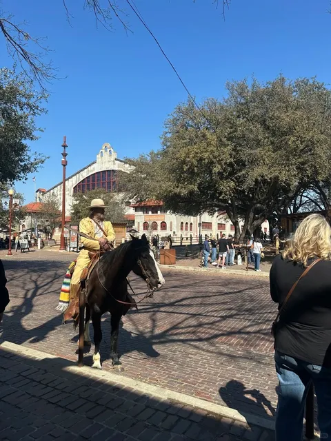 🎉 Fort Worth 7-Day Getaway 🌵