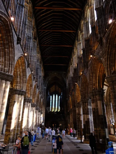 🇬🇧 UK | Glasgow Cathedral's JOJO-Style Stained Glass 🎨