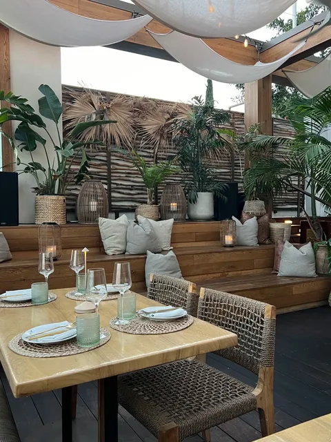 LA Date Night & Anniversary Must-Visit Restaurant | Casa Madera 🌹