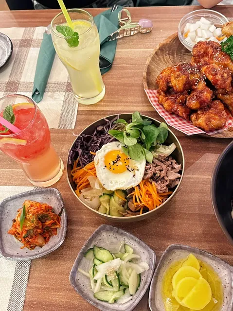 🥘 Prague's Hidden Korean Gem: Matzip!!!​​