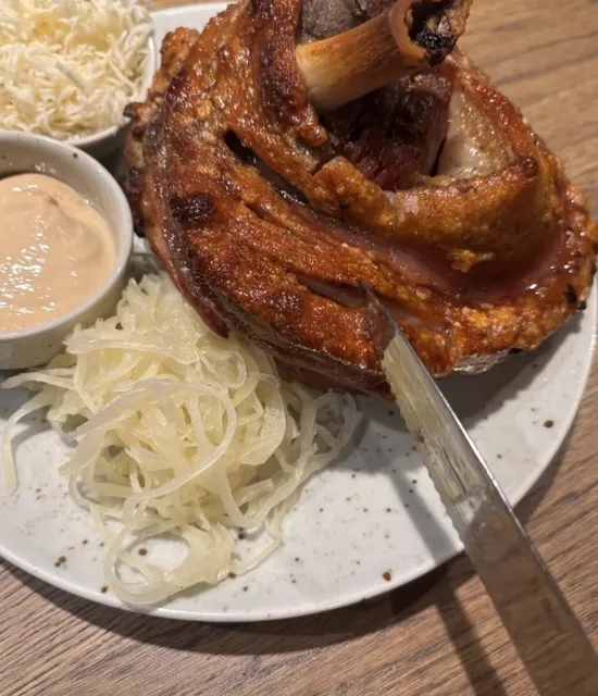 Prague's Delicious Cuisine: Must-Try Dishes & Restaurants