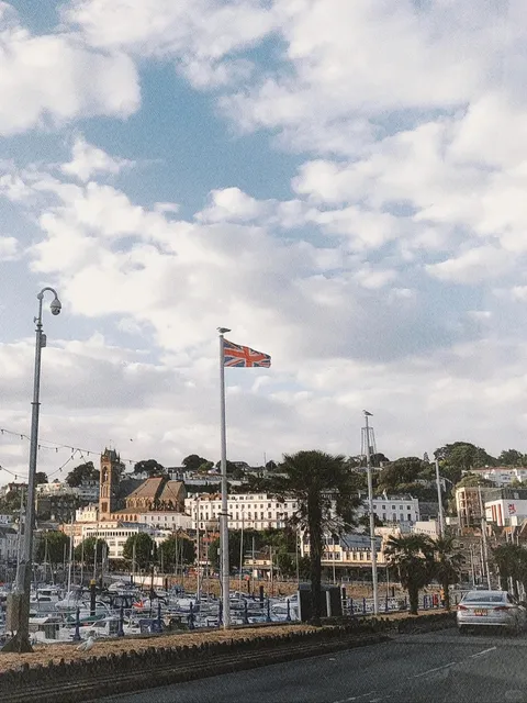 Weekend Escape | Day Trip from Exeter - Torquay