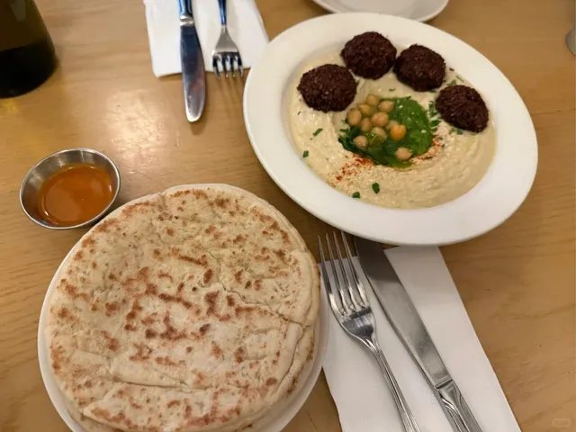 New York East Village Moroccan Cuisine - Lamb Shank with Rice 🌴