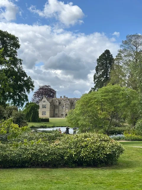 🇸🇻 El Salvador’s Magical Forest: Jardín Botánico La Laguna 🌿