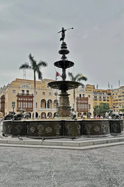 🇵🇪 Lima Citywalk | A Journey Through Layers of Time