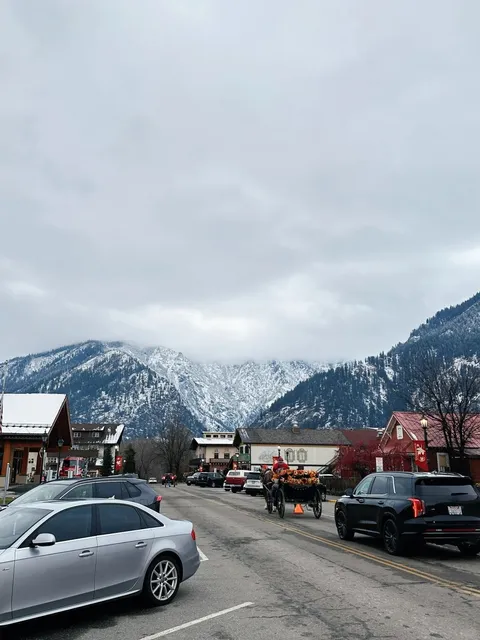 Seattle Notes | Christmas Markets, Pike Place & My First V3-5 Send! ✨