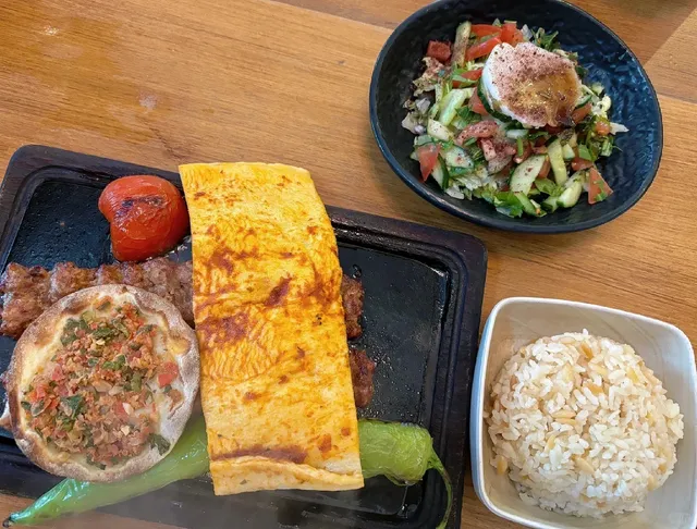 🇩🇪 Wuppertal: My Whirlwind Day of Floating Trains & Philosophy