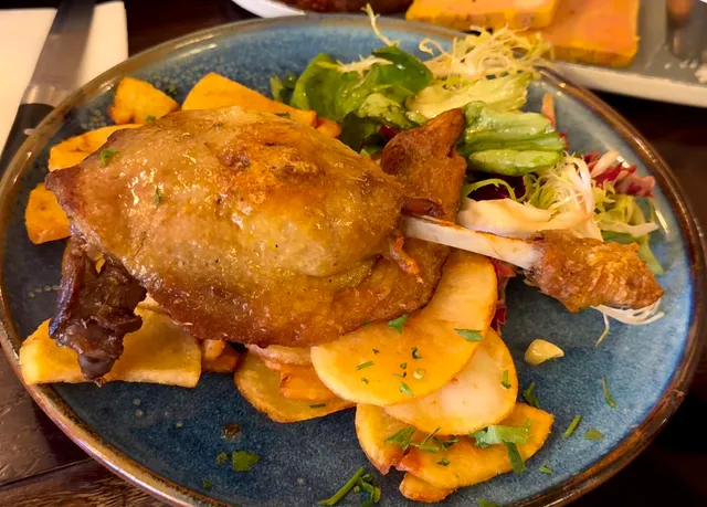 🍽️ Savoring Timeless French Flavors in Paris | Le Campanella