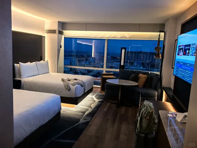 Dallas Airport Overnight Stay | Grand Hyatt DFW – Right Inside Termina