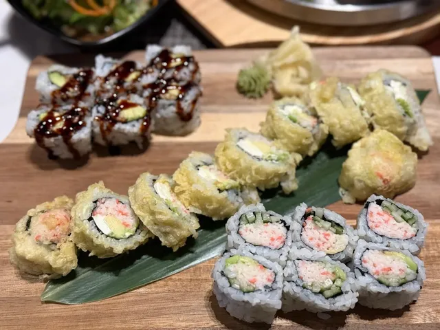 📍 Sushi Momo in Johns Creek – Fresh & Affordable! 🍣