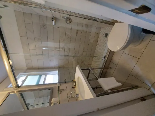 A Fantastic Hotel – Vintage Charm Meets Modern Comfort! 🏨✨