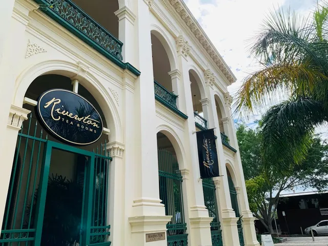 Riverston Tea Room: Rockhampton’s Timeless Brunch Sanctuary 🕰️☕