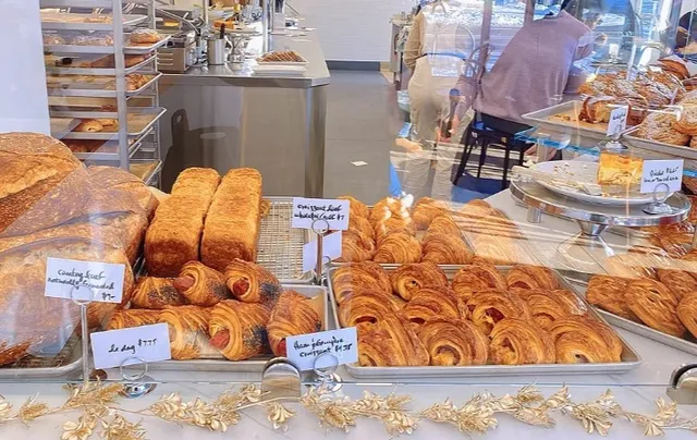 🥐 Black Walnut Bakery | A Buttery Dream Come True in Minneapolis! 🌟