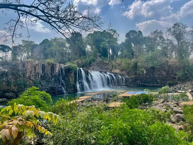 🇱🇦 Tad Lo & Tad Hang: Laos' Hidden Waterfall Gems