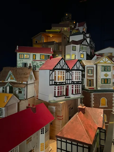 Nice Freebie – A Hidden Gem for Families & Thinkers! 🏛️🧒