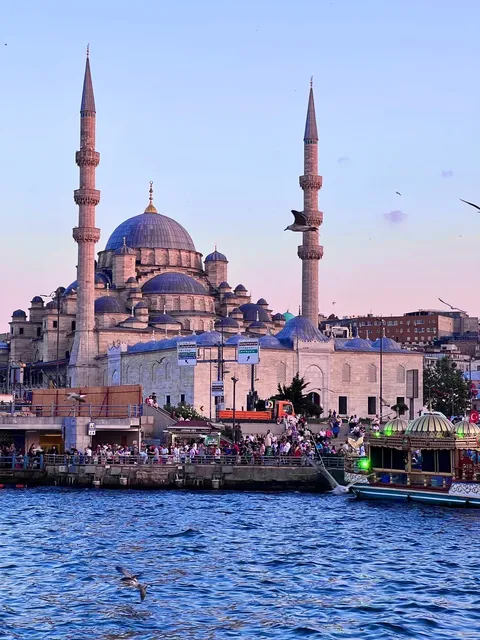 3 Must-Visit Places in Istanbul 🧡 So Beautiful It Hurts!